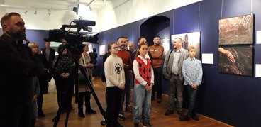 Finisaż wystawy „Dialog z ziemią” w wieluńskim Muzeum